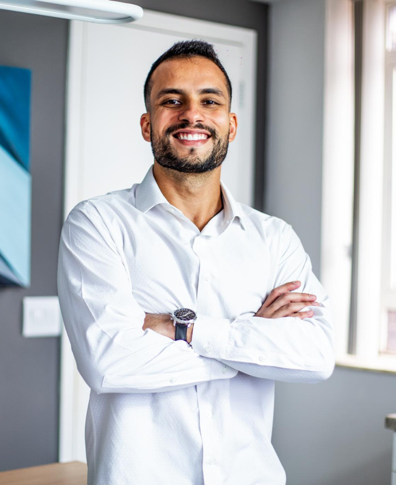 Dr. Ricardo Mota